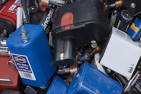 开州报废蓄电池回收,动力电池回收上市